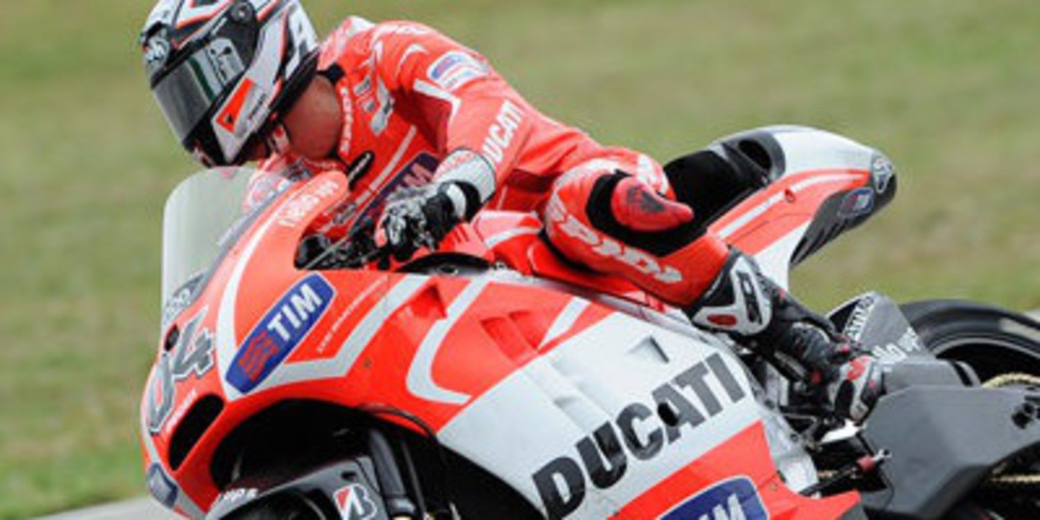 Test paralelo de Ducati con la GP13 en Misano