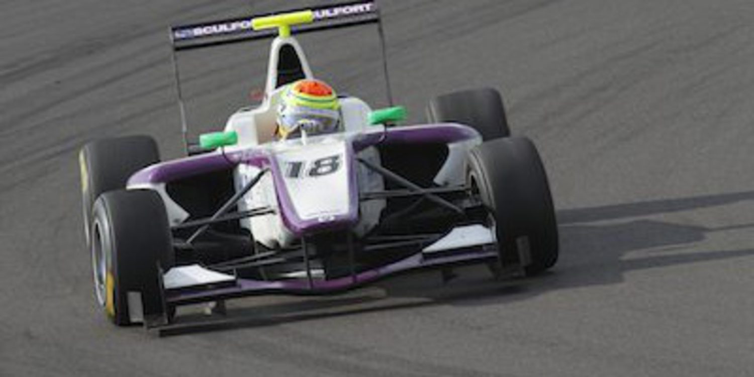 Sims, el más rápido en los libres de GP3 en Nürburgring