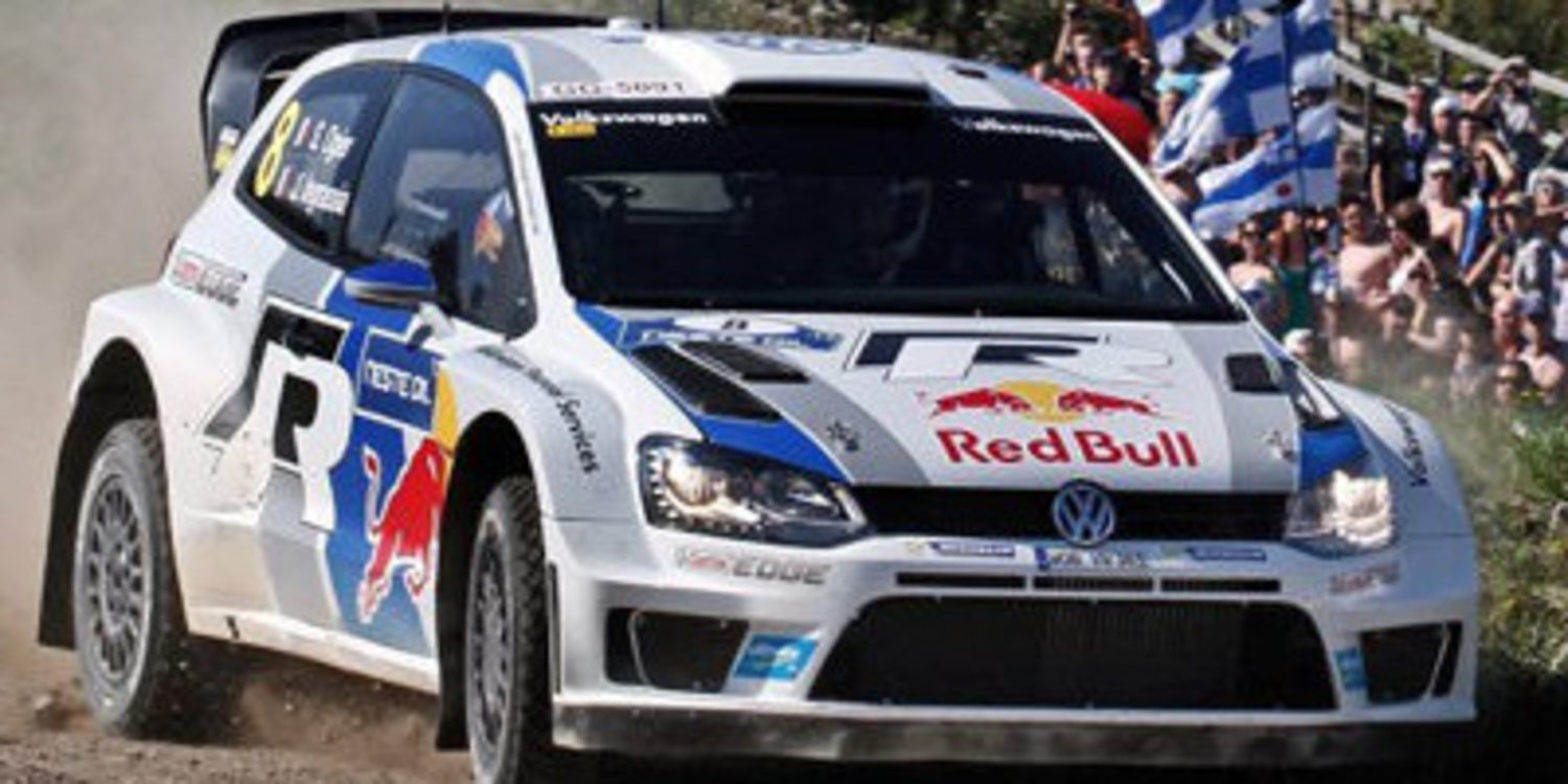 Sebastien Ogier hace historia al ganar el Rally de Finlandia
