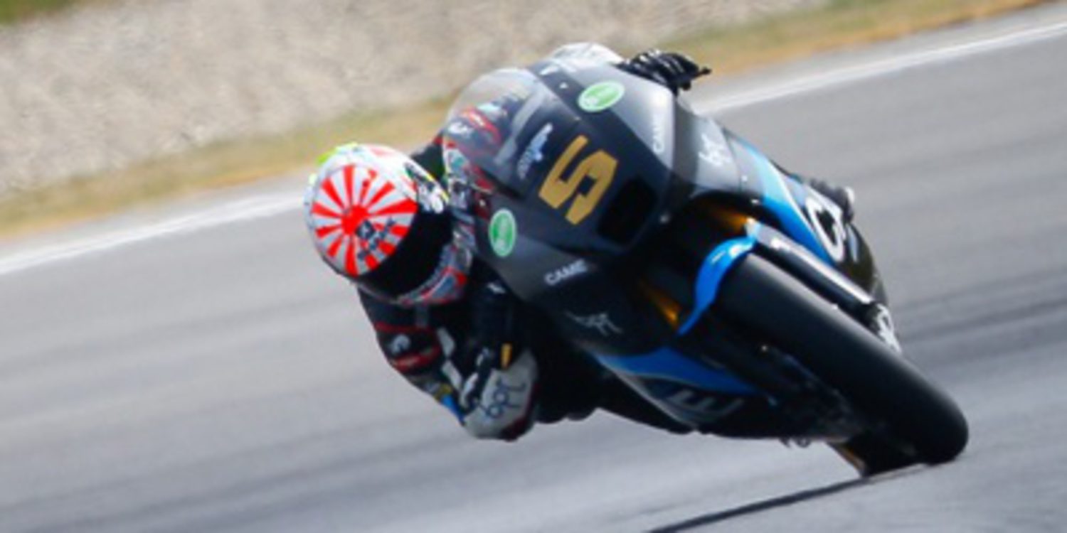 Johann Zarco cierra el viernes de Moto2 al frente