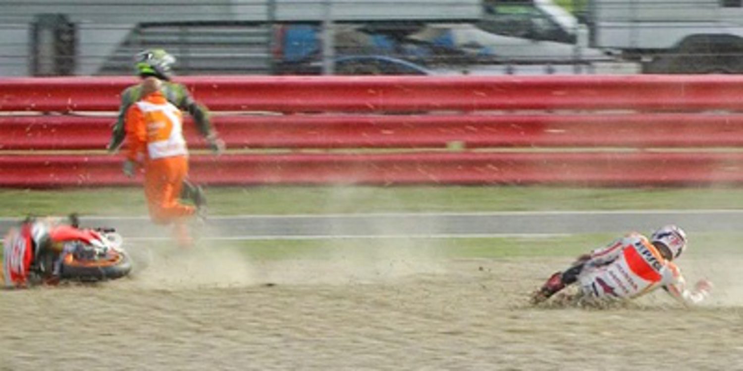 Accidentado Warm Up de MotoGP para Márquez en Silverstone