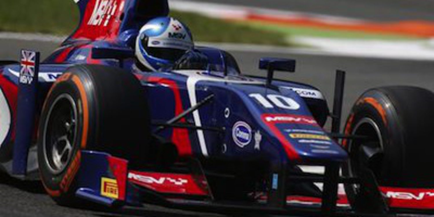 Jolyon Palmer marca la pauta en los libres de Monza