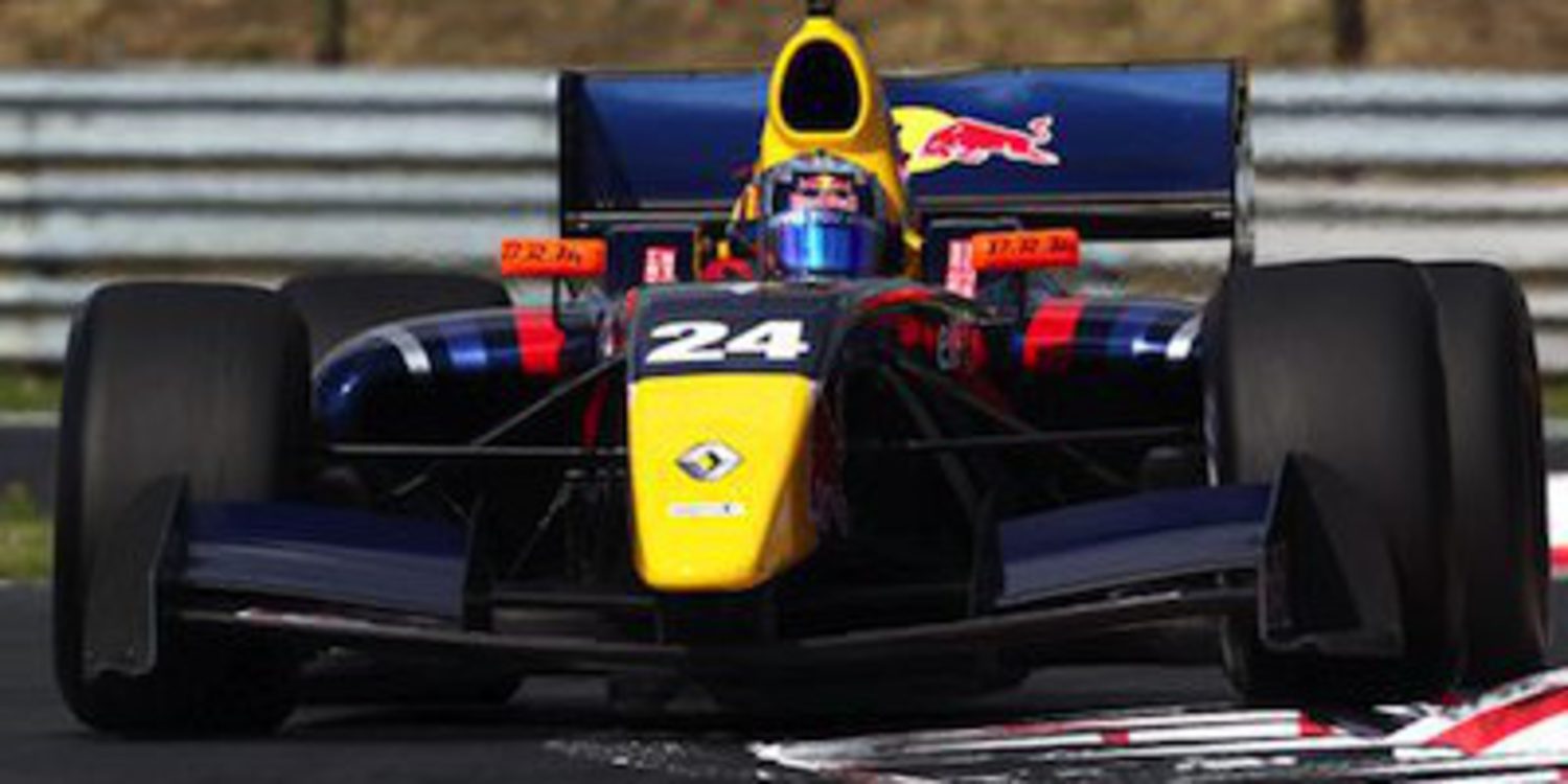 Sainz Jr lidera los libres de Fórmula Renault 3.5 en Hungría