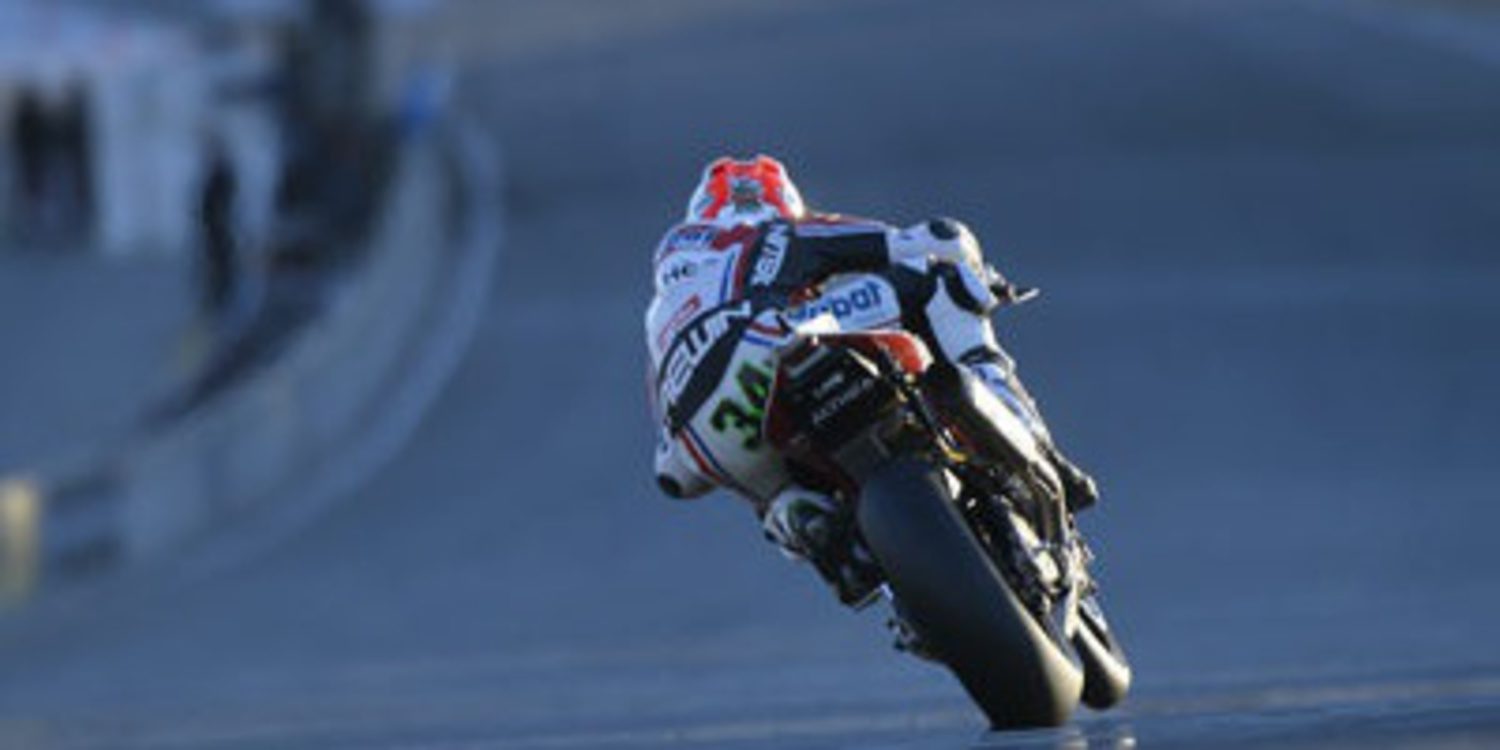 El Mundial de Superbikes cambiará en 2015 bajo la normativa EVO SBK
