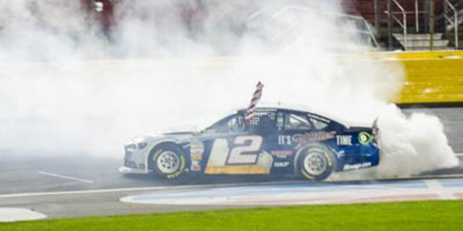 NASCAR Chase 2013: Brad Keselowski gana en Charlotte