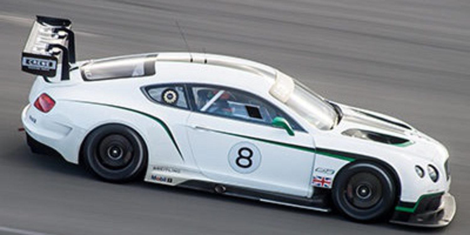 El Bentley Continental GT3 está listo para correr en Abu Dhabi
