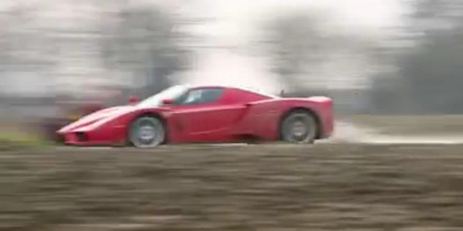 Otro tramo del Ferrari Enzo de TaxTheRich