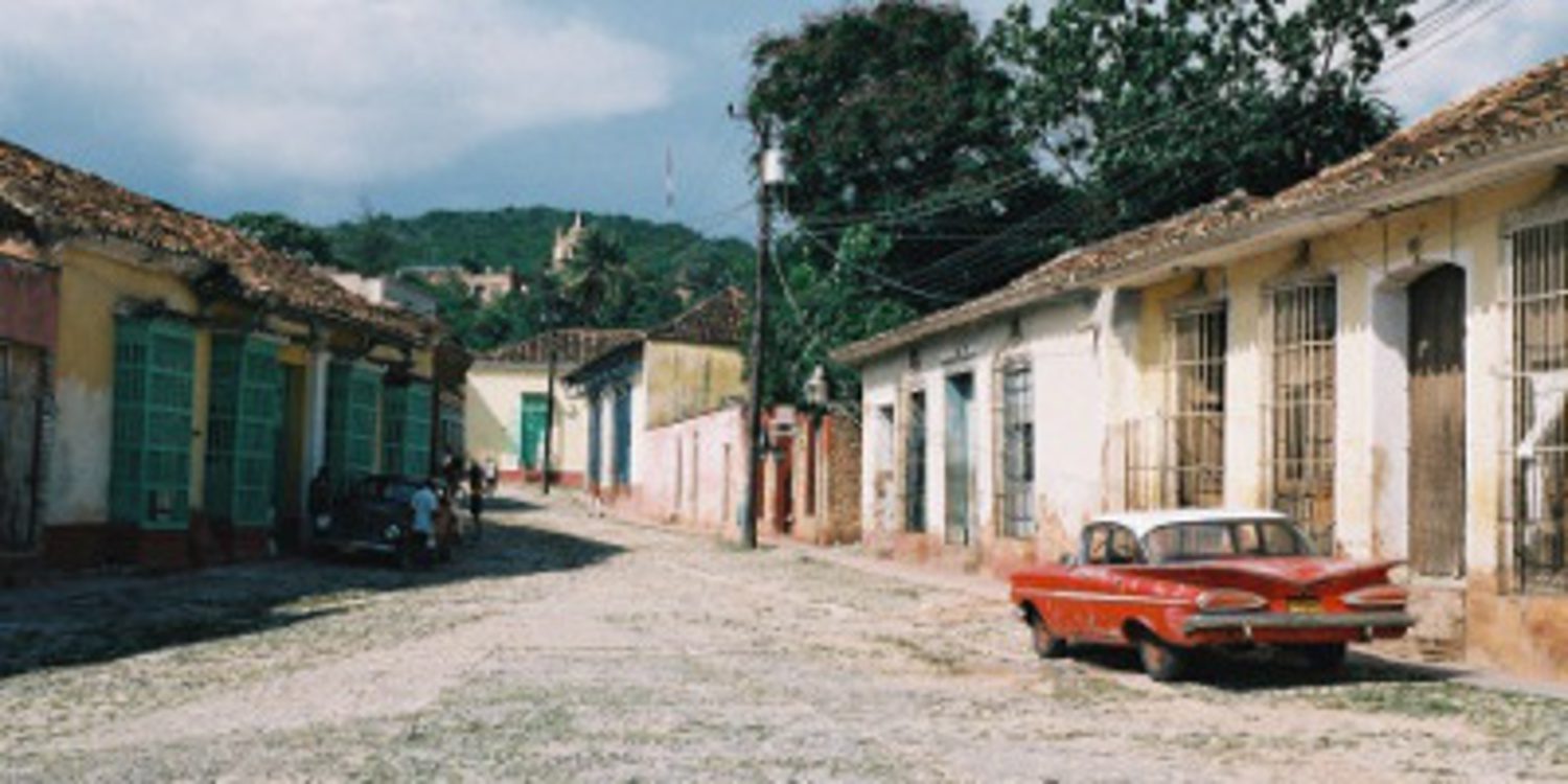 Cuba permite la compra-venta de vehículos