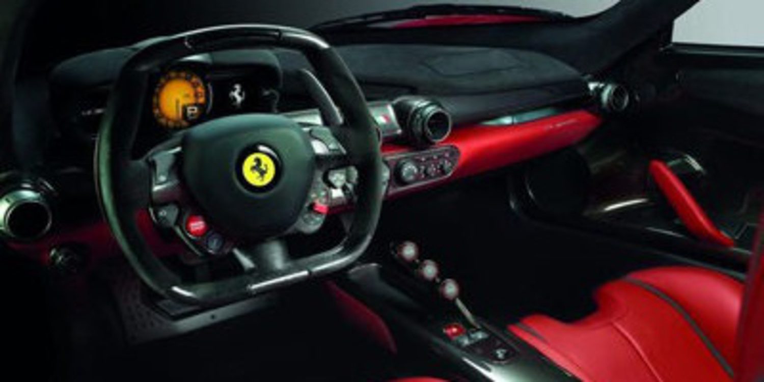 ¿Compramos el primer Ferrari LaFerrari de segunda mano?