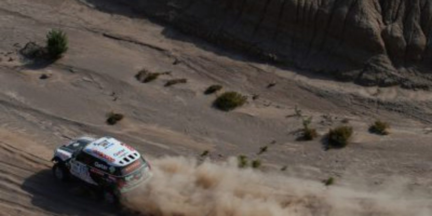 Dakar 2014, etapa 8: Nasser Al-Attiyah gana y Nani Roma sufre