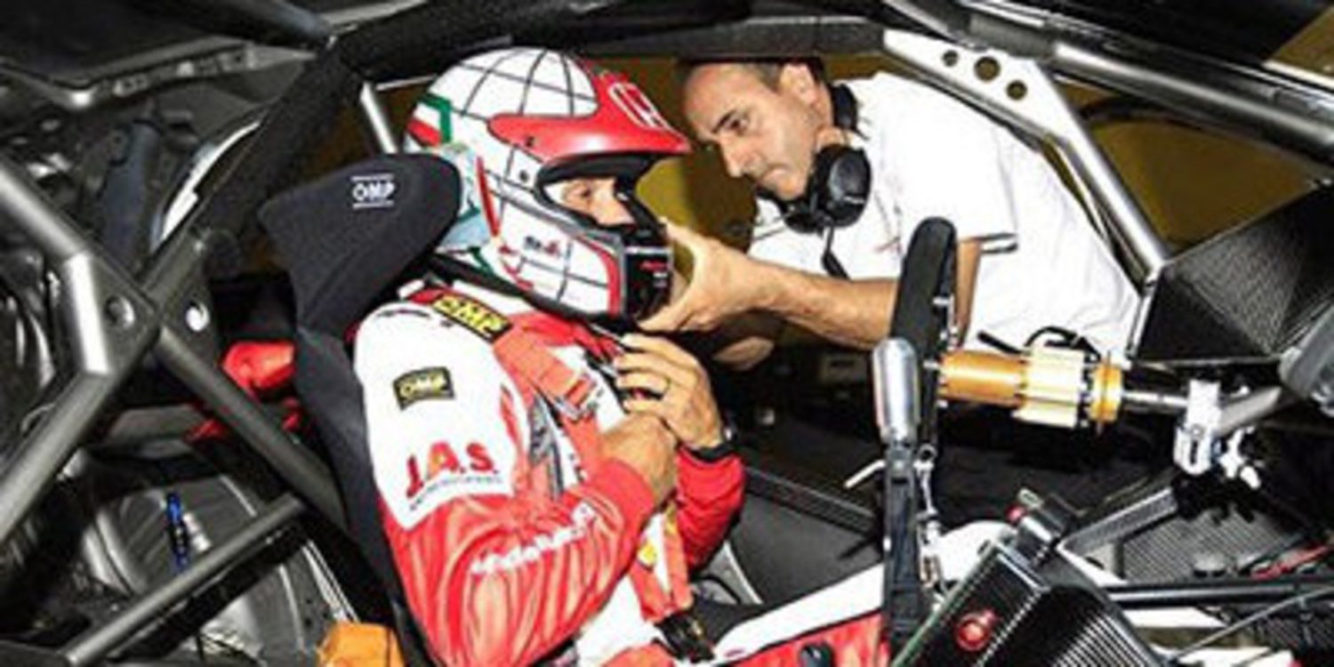 Tarquini prueba el nuevo Honda WTCC en Motorland