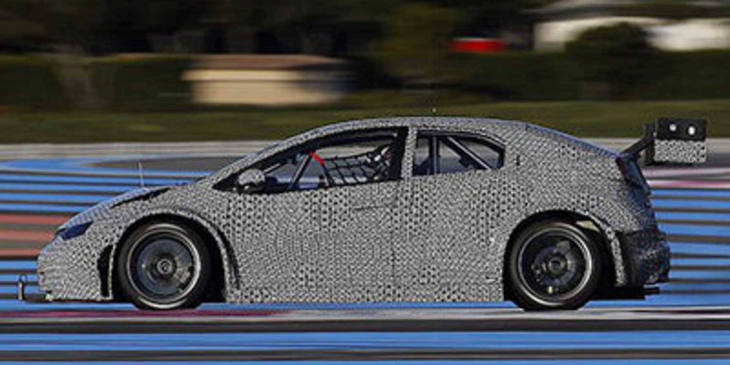Tiago Monteiro y Honda completan un productivo test en Paul Ricard