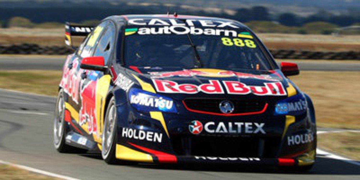 Tasmania 400: Red Bull Racing Australia arrasa en los libres