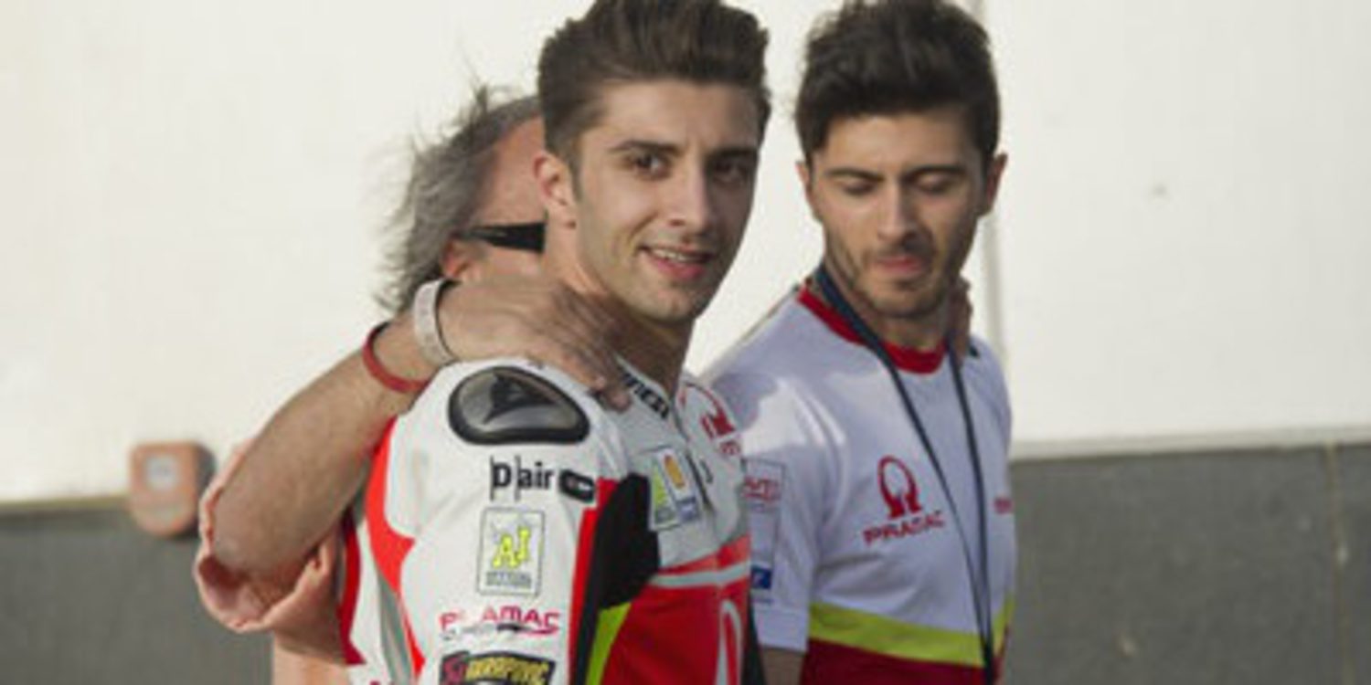 Andrea Iannone se ve en la lucha de cabeza en MotoGP