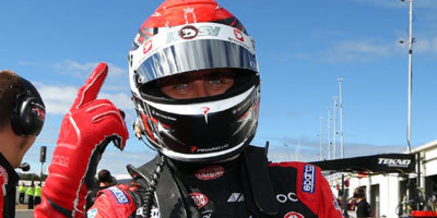 Winton 400: Coulthard se salva del caos y gana la carrera 7