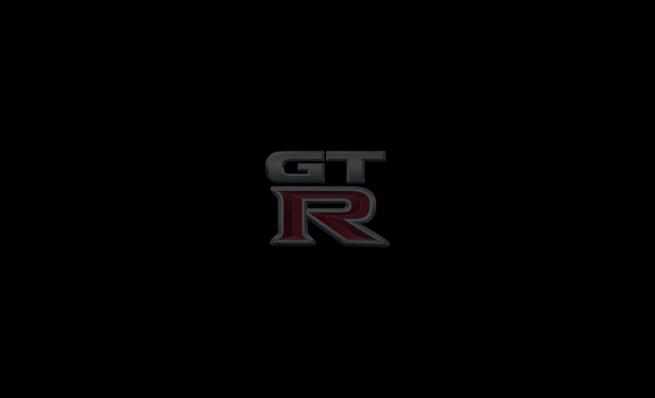 Nissan GT-R MY2015